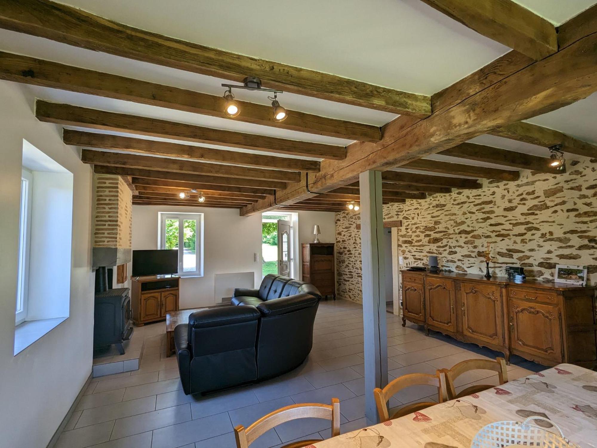 Grande Ferme Renovee Avec Jardin Et Loisirs A Proximite - Fr-1-591-155 Villa Pouligny-Notre-Dame Luaran gambar