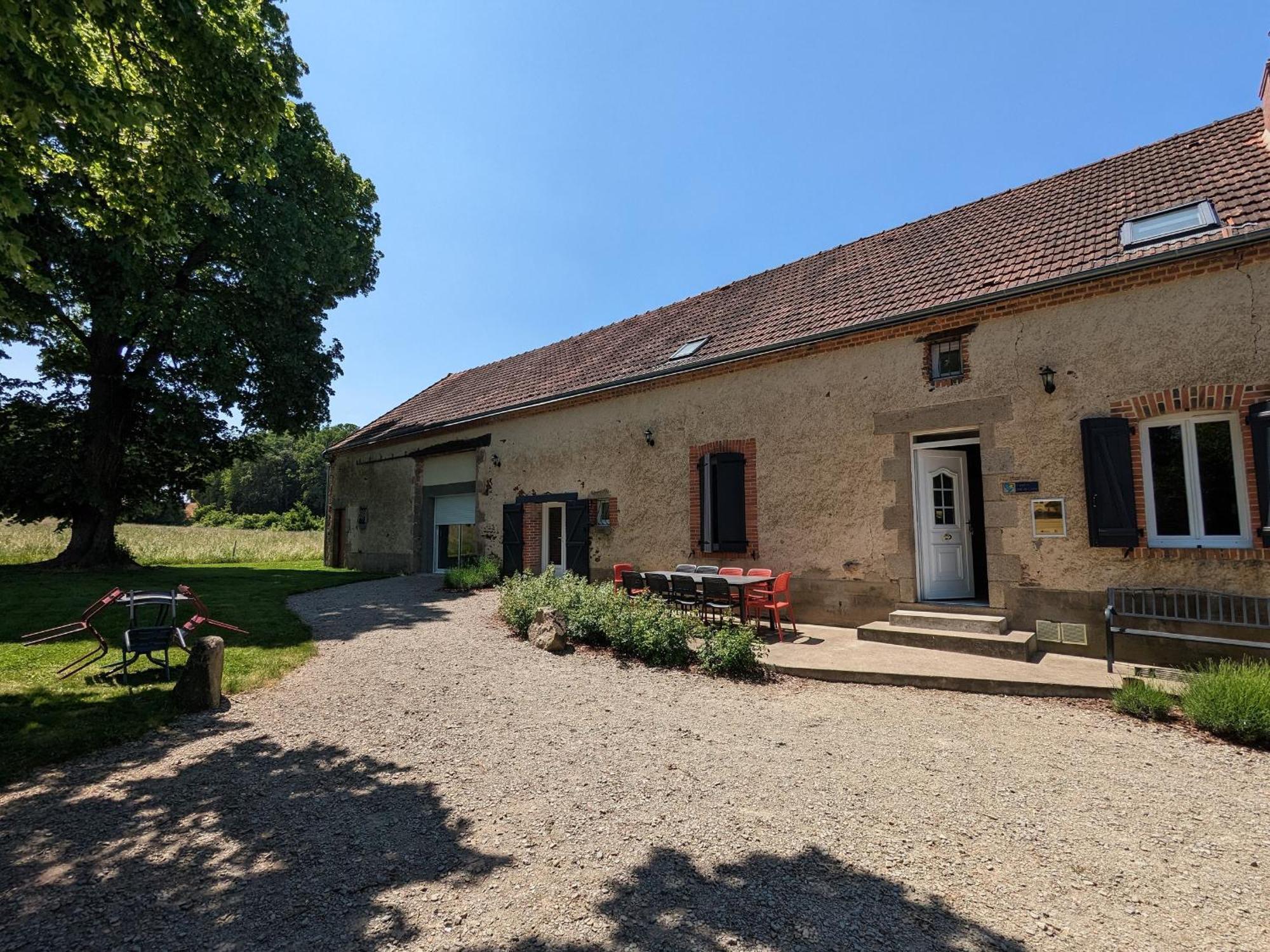 Grande Ferme Renovee Avec Jardin Et Loisirs A Proximite - Fr-1-591-155 Villa Pouligny-Notre-Dame Luaran gambar